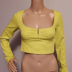 NWOT Zara Lime Green Long Sleeve crop top